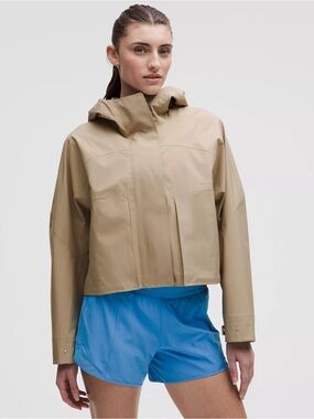 NWT LULULEMON Rain Chaser Jacket - Size 6 - Color Sheer Oak